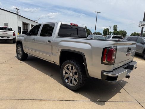 Used 2018 GMC Sierra 1500 Denali w/ Denali Ultimate Package AWD/4WD image 29