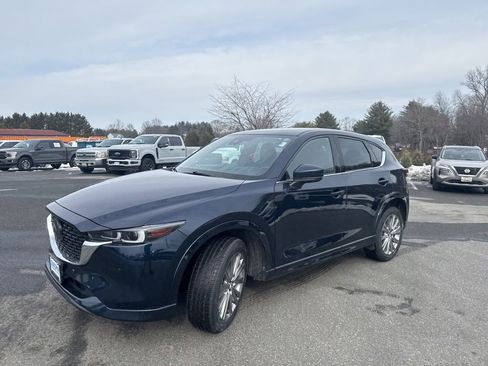 Used 2023 MAZDA CX-5 Signature image 3