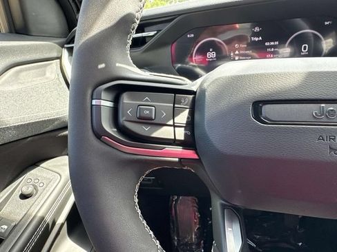 New 2026 Jeep Cherokee Laredo AWD/4WD image 23