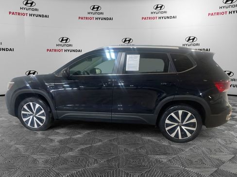 Used 2022 Volkswagen Taos SE image 8