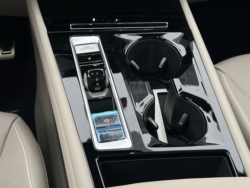 New 2026 Volkswagen Atlas SEL Premium R-Line image 23