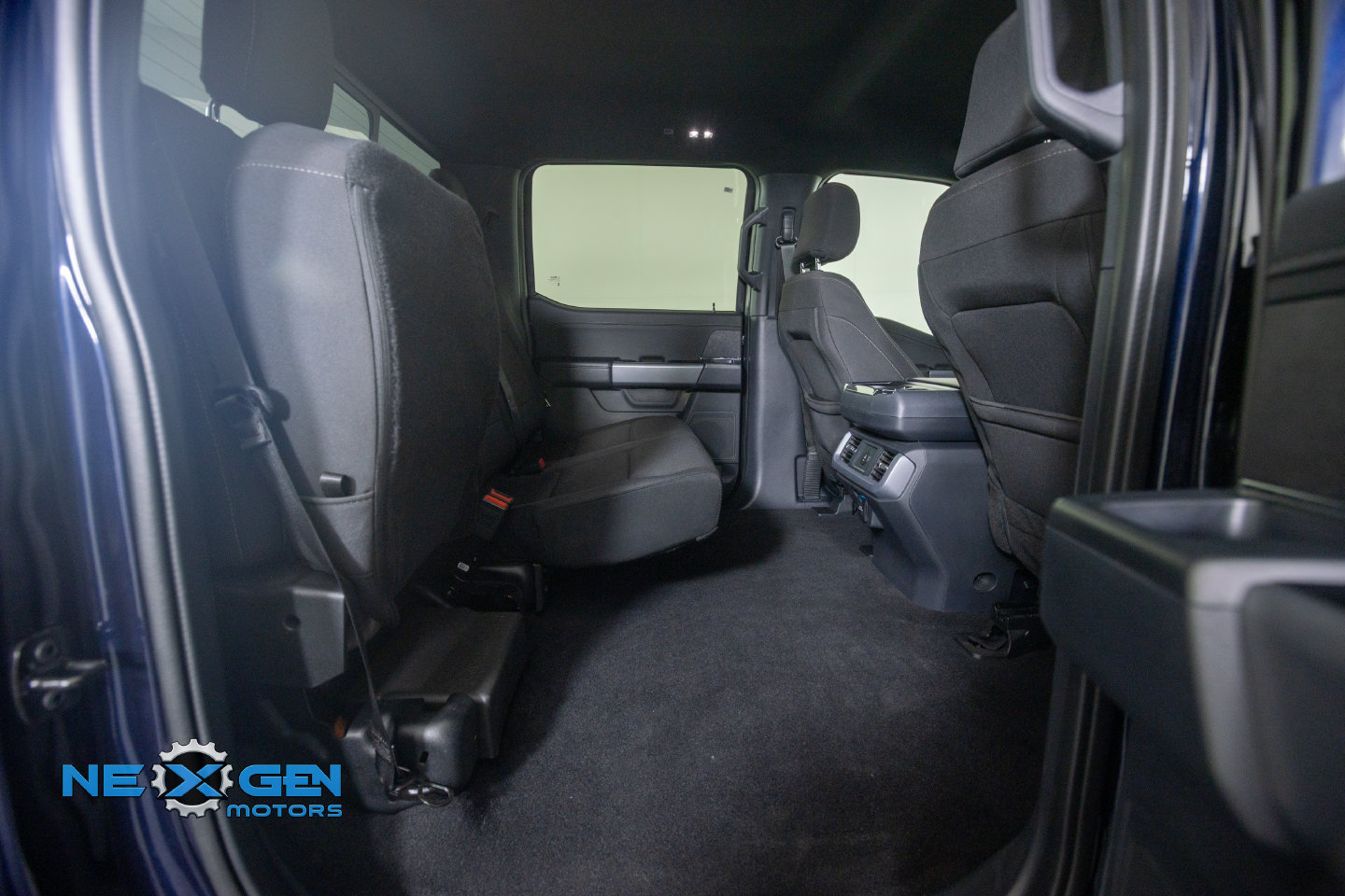 Used 2025 Ford F150 XLT w/ Equipment Group 302A MID AWD/4WD image 44