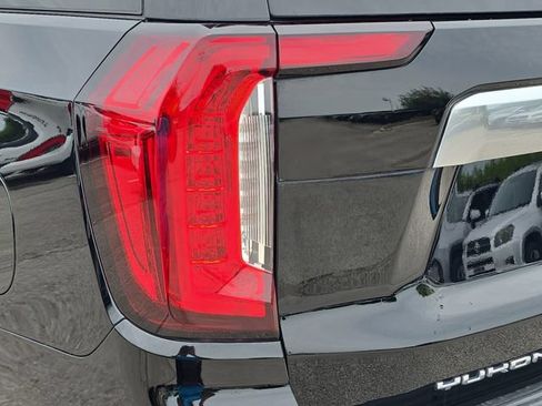 Used 2024 GMC Yukon XL Denali AWD/4WD image 35