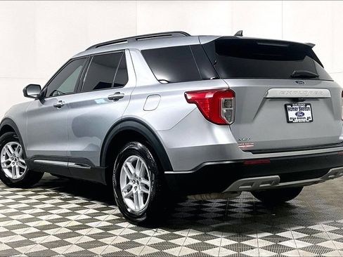Used 2023 Ford Explorer XLT w/ Equipment Group 202A image 11