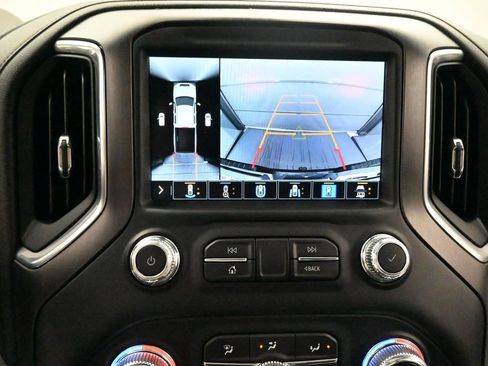Used 2022 GMC Sierra 3500 AT4 w/ AT4 Premium Plus Package AWD/4WD image 14