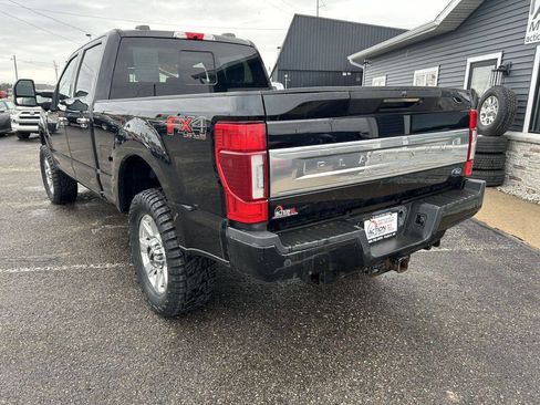 Used 2021 Ford F350 Platinum image 3