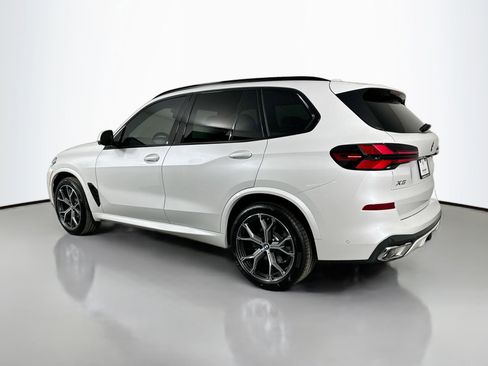 New 2026 BMW X5 xDrive40i w/ M Sport Package image 7