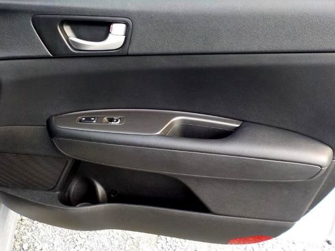 Used 2019 Kia Optima LX image 26