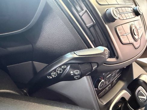 Used 2018 Ford C-MAX SE FWD image 13