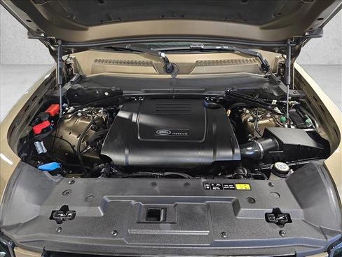 Certified 2024 Land Rover Defender 110 S image 30