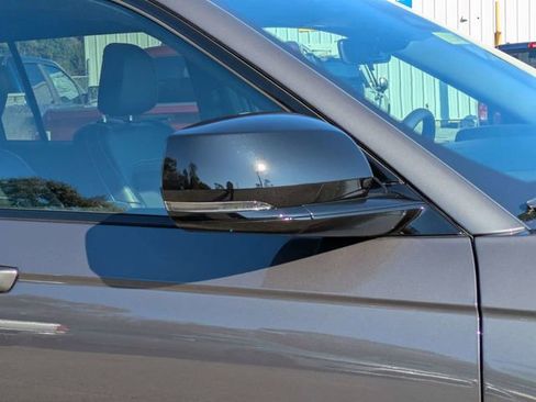 New 2025 Jeep Grand Cherokee L Altitude image 12