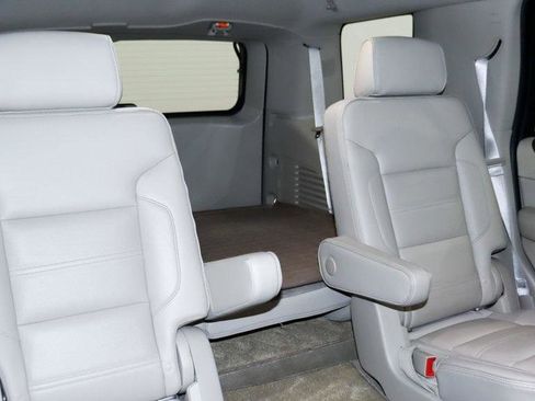 Used 2016 GMC Yukon Denali w/ Open Road Package image 22