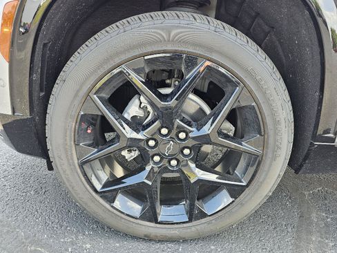 Used 2026 Chevrolet Traverse RS AWD/4WD image 10