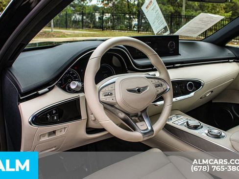 Used 2024 Genesis Electrified GV70 Advanced image 24