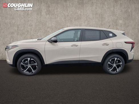 New 2026 Chevrolet Trax RS image 4