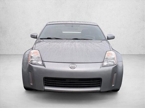 Used 2003 Nissan 350Z Touring RWD image 2