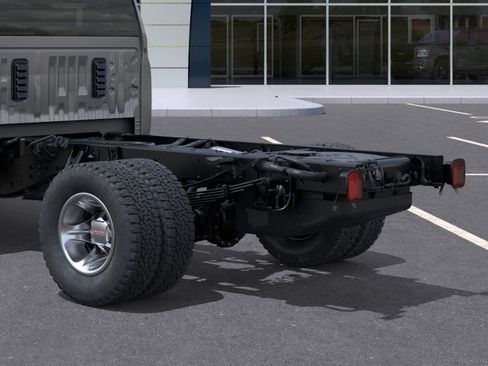 New 2026 GMC Sierra 3500 Pro image 14