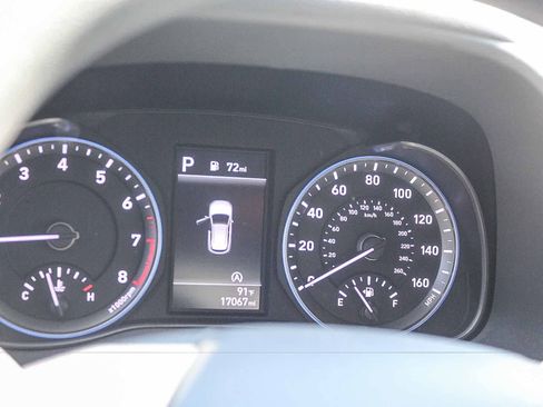 Used 2023 Hyundai Kona SEL AWD/4WD image 29