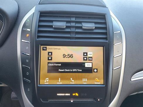 Used 2019 Lincoln MKC Premiere image 50