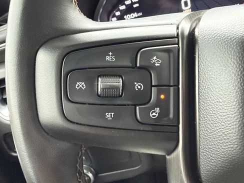 Used 2023 GMC Yukon XL AT4 w/ Technology Package AWD/4WD image 21