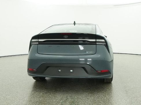 New 2026 Toyota Prius SE image 29