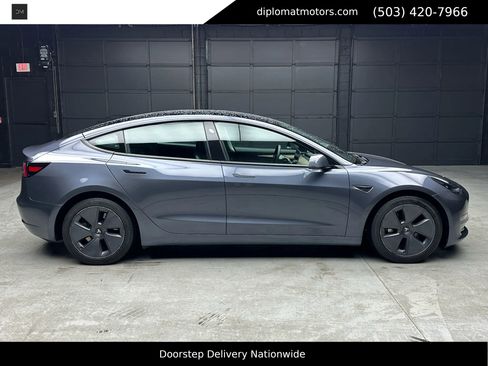 Used 2023 Tesla Model 3 Long Range image 7