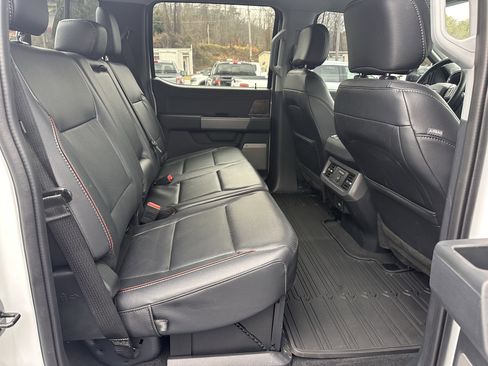 Used 2024 Ford F250 Lariat w/ Lariat Ultimate Package image 17