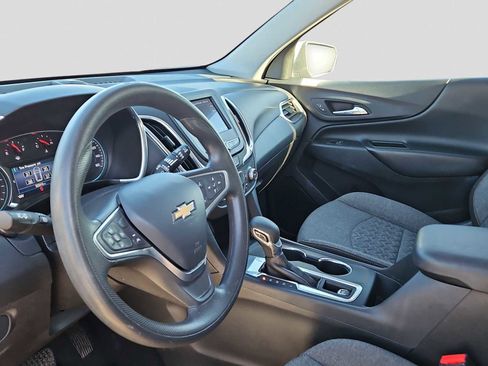 Used 2023 Chevrolet Equinox LT image 10