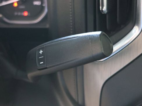 Used 2022 GMC Sierra 2500 Denali w/ Denali Ultimate Package AWD/4WD image 6