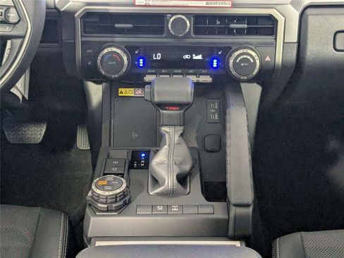 New 2026 Toyota 4Runner TRD Off-Road Premium AWD/4WD image 30