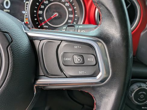 Used 2020 Jeep Wrangler Unlimited Rubicon AWD/4WD image 23