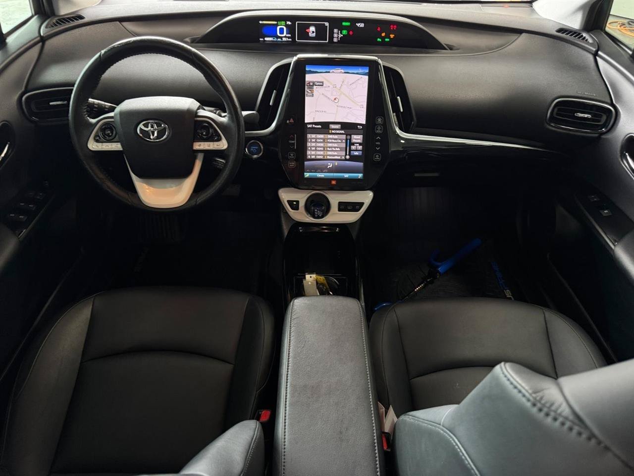 Used 2018 Toyota Prius Prime Advanced FWD image 4