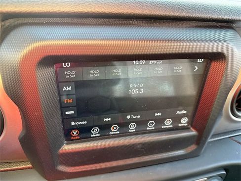 Used 2020 Jeep Wrangler Unlimited Sport S image 16