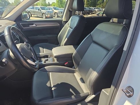 Used 2021 Volkswagen Atlas SEL AWD/4WD image 17