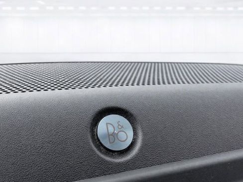 Used 2023 Ford F150 Lariat w/ Equipment Group 502A High image 18