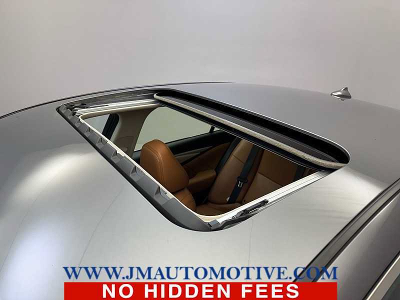 Used 2024 INFINITI Q50 Luxe w/ Cargo Package AWD/4WD image 11