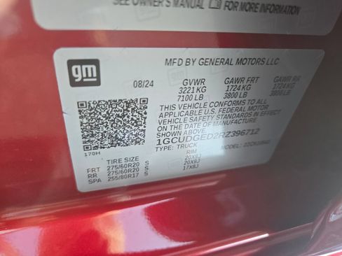 Used 2024 Chevrolet Silverado 1500 LTZ w/ LTZ Convenience Package II AWD/4WD image 12