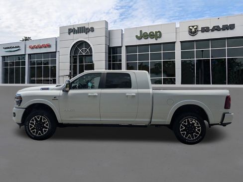 New 2026 RAM 2500 Limited AWD/4WD image 6