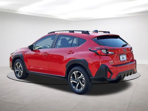 Used 2024 Subaru Crosstrek 2.0i Premium image 5