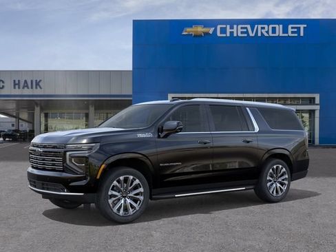 New 2026 Chevrolet Suburban High Country w/ Sun And Tow Package RWD image 2