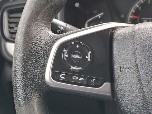Used 2019 Honda CR-V LX image 9