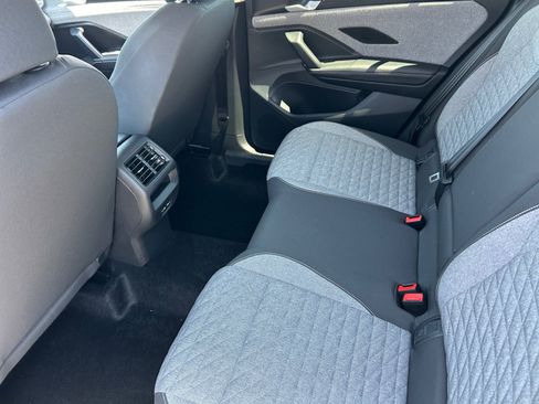 Used 2026 Volkswagen Tiguan S FWD image 17