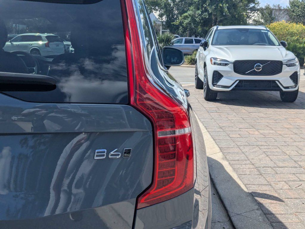 Certified 2023 Volvo XC90 B6 Ultimate AWD/4WD image 14