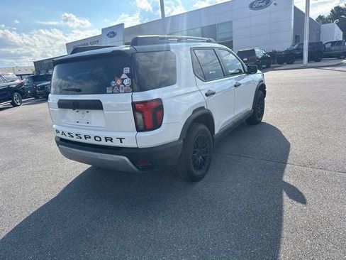 Used 2026 Honda Passport RTL image 14
