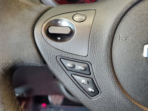 Used 2013 Nissan Juke NISMO FWD image 18