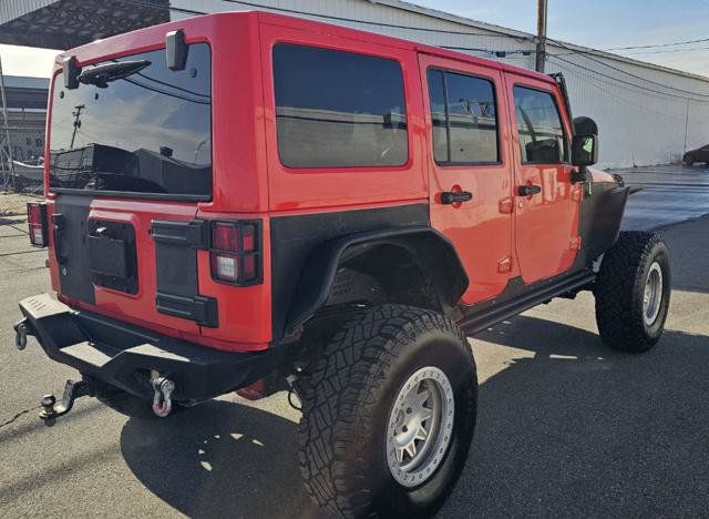 Used 2013 Jeep Wrangler Unlimited Sahara AWD/4WD image 5