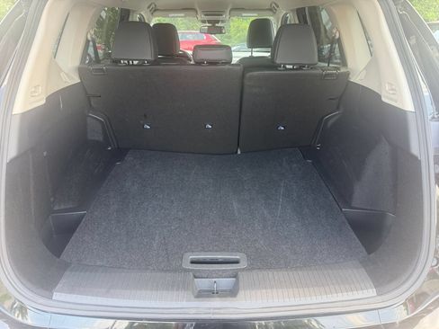 Used 2026 Nissan Rogue SL FWD image 33