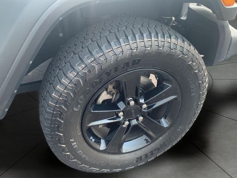 Used 2020 Jeep Wrangler Unlimited Sport AWD/4WD image 27