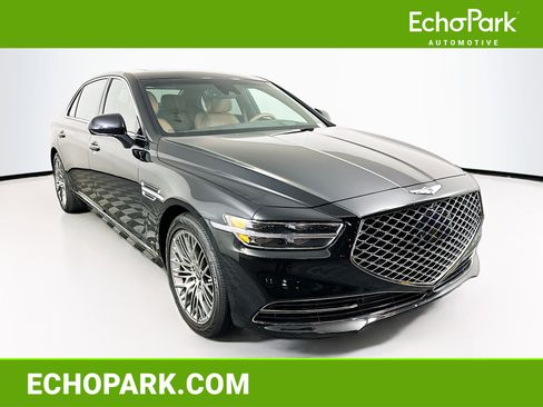 Used 2022 Genesis G90 3.3T Premium RWD image 1