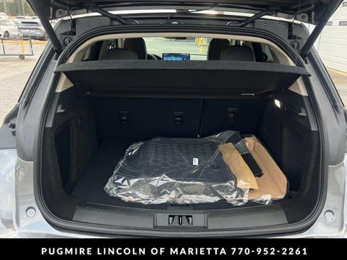 New 2026 Lincoln Corsair Premiere image 12